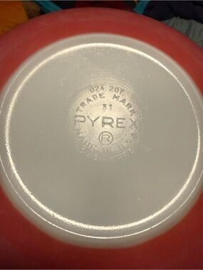Pyrex Red Exterior White Interior Mixing Bowl